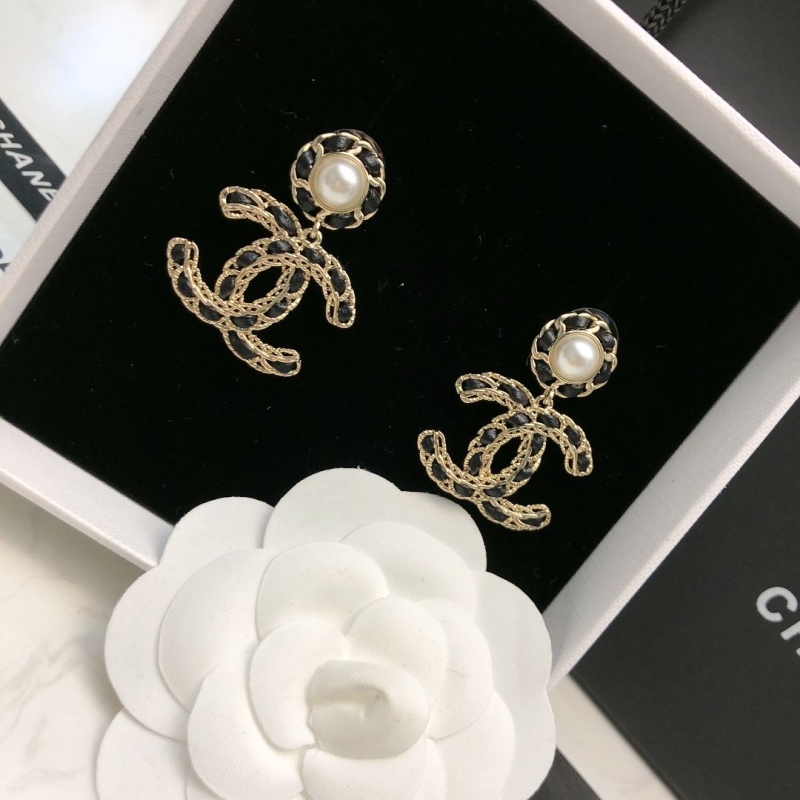 Ch**el earrings